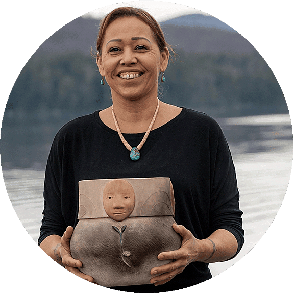 Katsitsionni Fox Credit Charlie Reinertsen 1x1 circle